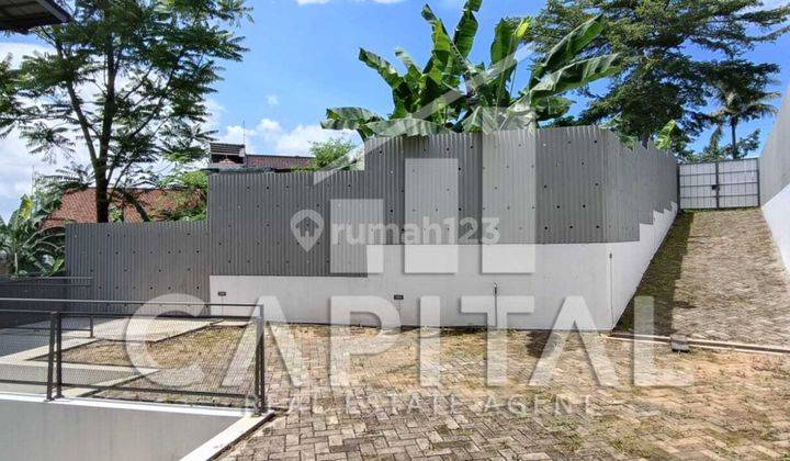 Turun Harga Rumah Tinggal Design Industrial Minimalis 2