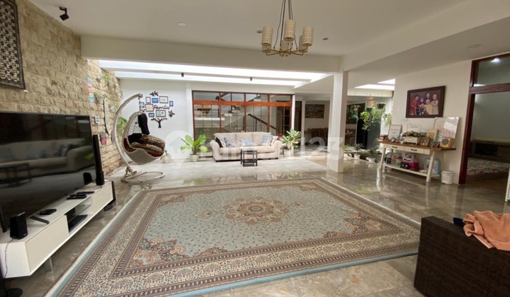 RUMAH ASRI DAN NYAMAN  SIAP HUNI DI SETRASARI