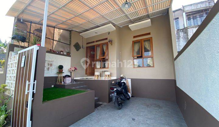 Rumah Cantik, Siap Huni, Harga Ekonomis Dengan Lingkungan Sejuk Dan Adem, Di Kompleks One Gate Sistem Sariwangi 1