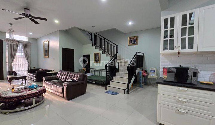 Rumah Cantik, Siap Huni, Daerah Strategis, Di Cluster One Gate Sariasih, Sarijadi 1