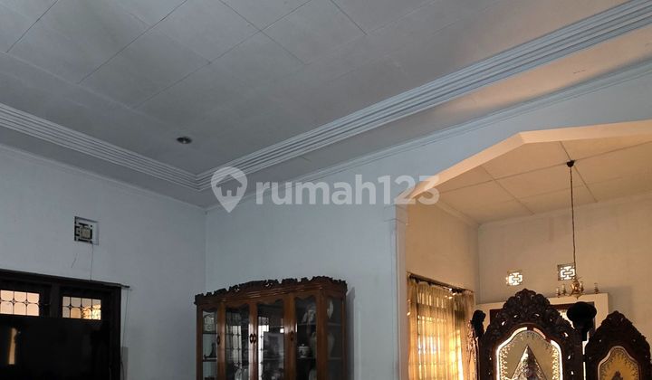 Turun Harga Rumah Classic Terawat di Bengawan 2