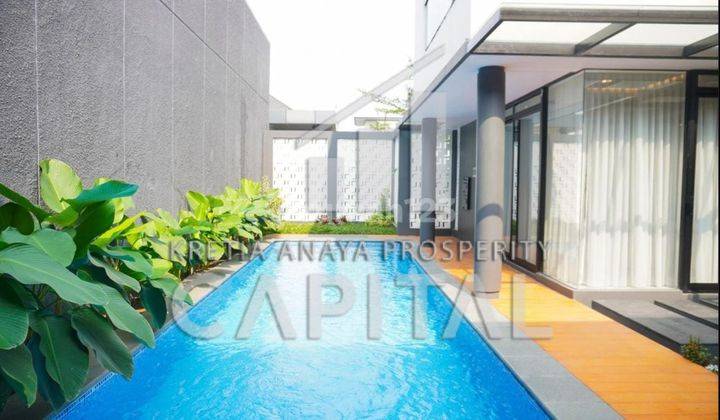 Rumah Mewah Rasa Villa Sudah Full Furnished Dan Ada Kolam Renang di Kota Baru Parahyangan  2