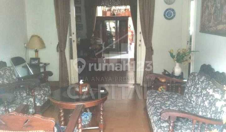 Residential House in Diponegoro Wing, Downtown Area, Near Gedung Sate 2