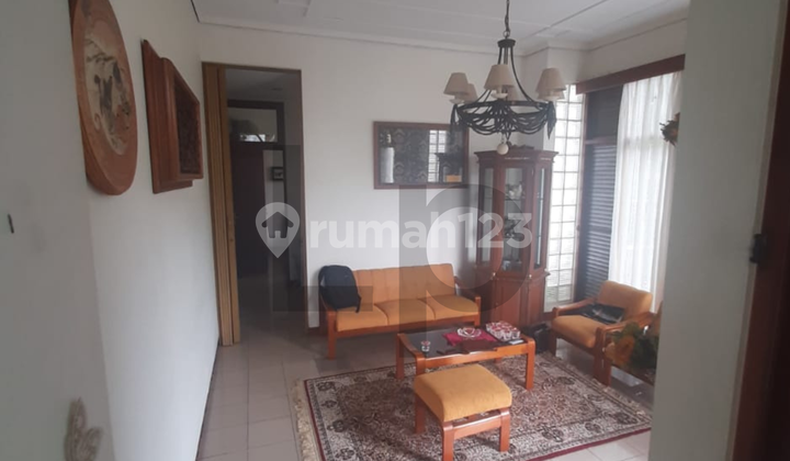  RUMAH BESAR , TANAH LUAS DAN VIEW CAKEP DI CIPAKU 2