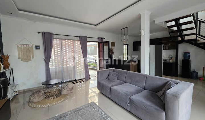  RUMAH CANTIK , AKTIF DI SEWAKAN DI CLUSTER ONE GATE  LEMBANG 2