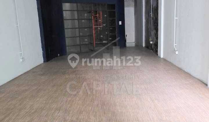Ruko Siap Huni dan Pakai Usahamu di Cihampelas Posisi Strategis Ruko Siap Huni dan Pakai Usahamu di Cihampelas Posisi Strategis