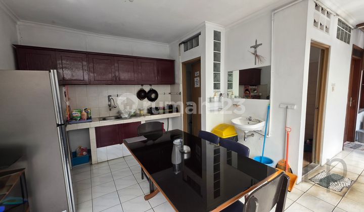 Well-Maintained Classic Cozy House in Riau Wing 2