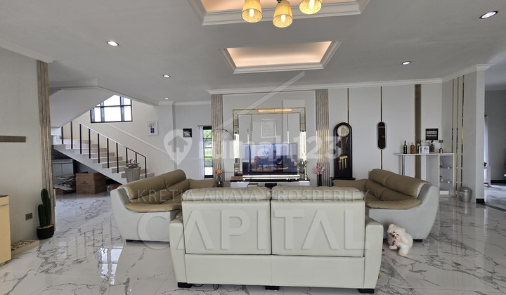 Rumah Baru Lux dengan Design American Modern di Cluster One Gate Gegerkalong 2