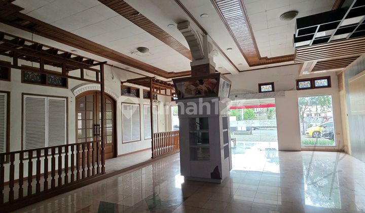 Ruang Usaha di Mainroad Riau Cocok untuk Kantor , Restaurant , Lembaga Pendidikan , Bank , Showroom atau Usaha Lain Nya , di Lengkapi Akses Masuk Mudah dan Area Parkir Luas Ruang Usaha di Mainroad Riau Cocok untuk Kantor , Restaurant , Lembaga Pendidikan , Bank , Showroom atau Usaha Lain Nya , di Lengkapi Akses Masuk Mudah dan Area Parkir Luas