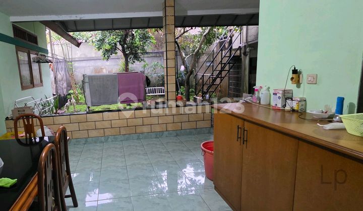 Rumah, Luas Dan Terawat Di Komplek Fajar Raya Cimahi Rumah, Luas Dan Terawat Di Komplek Fajar Raya Cimahi