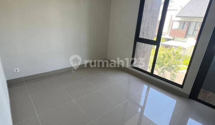 Rumah Tinggal Sumarrecon Cluster Flora 2