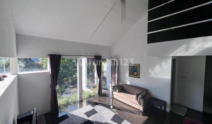 Villa Area Dago View Cantik Dengan Swimming Pool Full Furnish Harga Murah 2