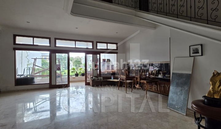 Ruang Usaha Siap Pakai Nan Nyaman di Sutami Area Kuliner