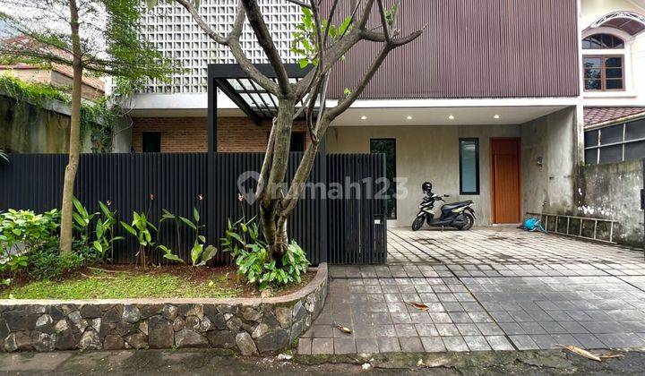 Rumah Baru Desain Modern Dalam Komplek Di Lebak Bulus Jakarta Selatan 2