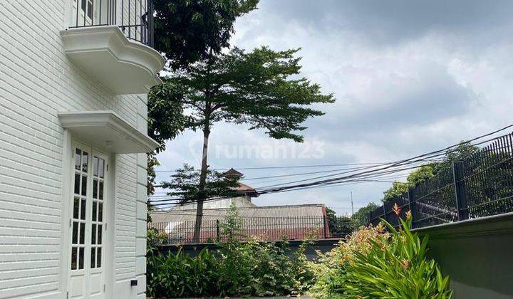 Rumah Mewah Siap Huni Dengan Lokasi Sangat Strategis Di Arteri Pondok Indah Area Jakarta Selatan 2