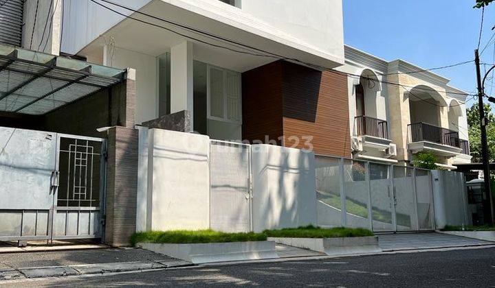 Brand New Twisted Box House Siap Huni Di Pondok Indah Jakarta Selatan 2