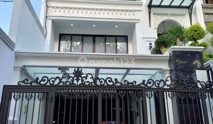 RUMAH MEWAH CLASSIC SIAP HUNI FULLY FURNISH DI TEBET JAKARTA SELATAN 2