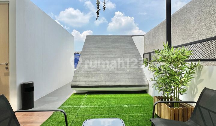 BRAND NEW HUNIAN MODERN TOWNHOUSE DEKAT MRT LEBAK BULUS DI CIRENDEU TANGERAN SELATAN BRAND NEW HUNIAN MODERN TOWNHOUSE DEKAT MRT LEBAK BULUS DI CIRENDEU TANGERAN SELATAN