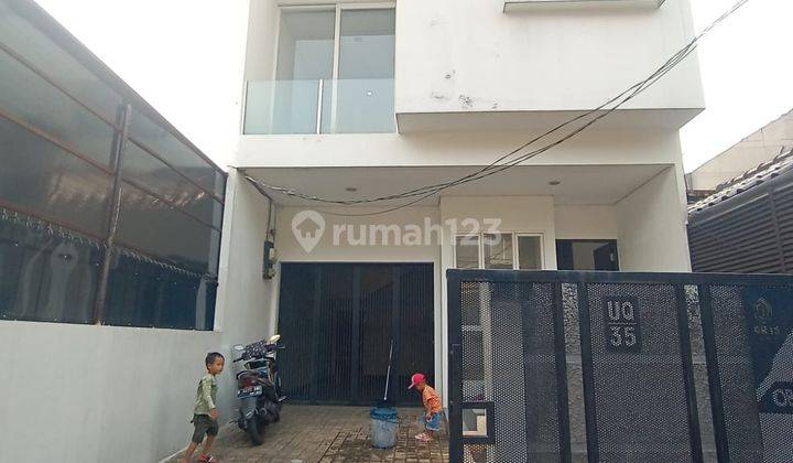 RUMAH SIAP HUNI DALAM KOMPLEK DI PONDOK INDAH JAKARTA SELATAN 1