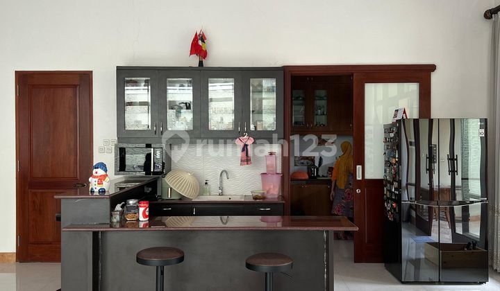 RUMAH CANTIK DESAIN LAPANG SIAP HUNI DI CINERE ESTATE DEPOK 2