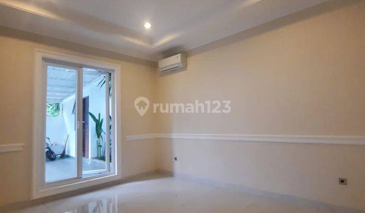 RUMAH MODERN MINIMALIS SIAP HUNI DALAM KOMPLEK DI LEBAK BULUS JAKARTA SELATAN 2