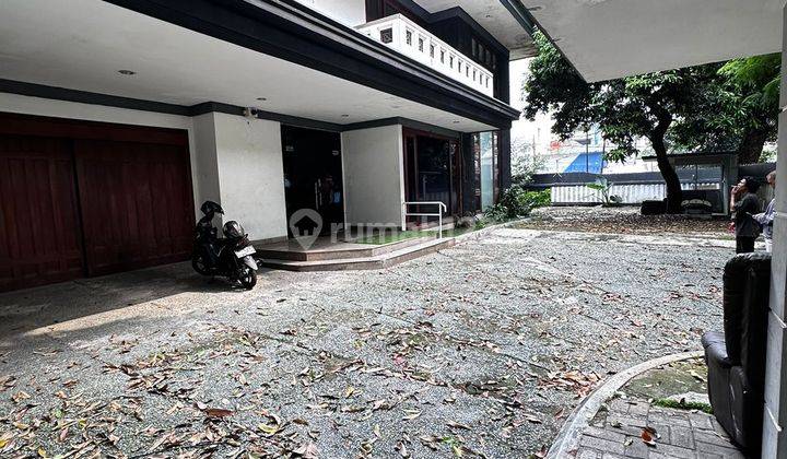 RUMAH SINGLE HOUSE PRIME AREA DEKAT SCBD DAN MABES POLRI DI KEBAYORAN BARU JAKARTA SELATAN 2