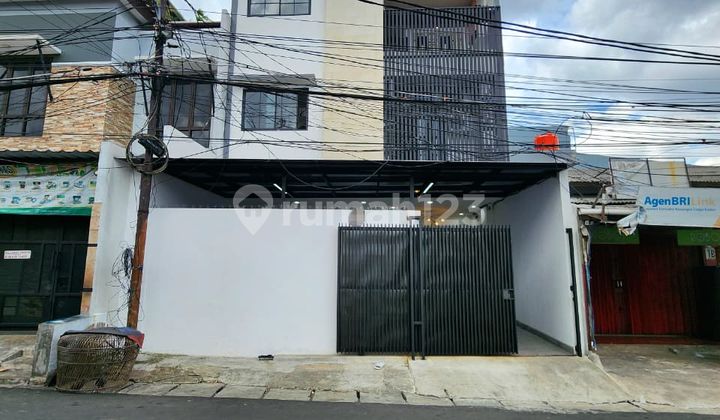 Brand New Kost Eksklusif di Cipete Kebayoran Baru Jakarta Sekatan Brand New Kost Eksklusif di Cipete Kebayoran Baru Jakarta Sekatan