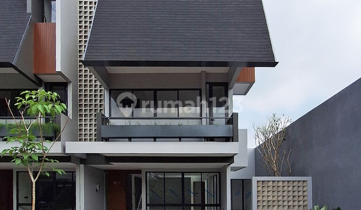 Townhouse Siap Huni Coner Unit Design Modern Lebih Private Dan Lebih Luas Di Cilandak Jakarta Selatan