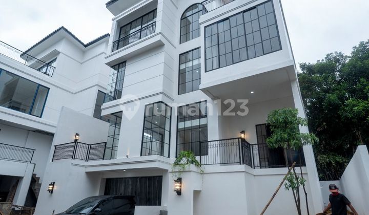 Rumah Siap Huni Dalam Townhouse Exclusive di Jagakarsa Jakarta Sekatan