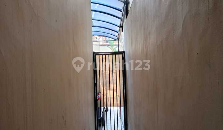 Rumah Siap Huni Sudah Renovasi di Pondok Pinang Jakarta Selatan 2