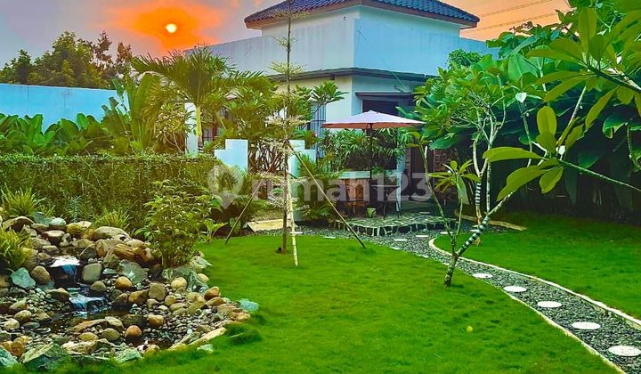 Rumah Villa Design Tropis Di Cinangka Depok
