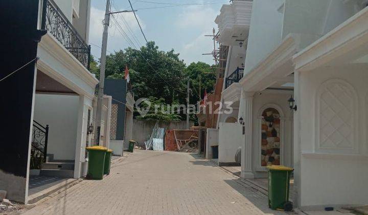 Rumah Baru Siap Huni Dalam Townhouse Di Jagakarsa Jakarta Selatan 2