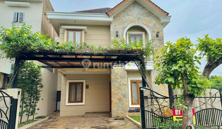 Rumah Cantik Siap Huni Desain Klasik Eropa Dalam Komplek Besar Di Cirendeu  Ciputat Yikur Tangeran Selatan 1