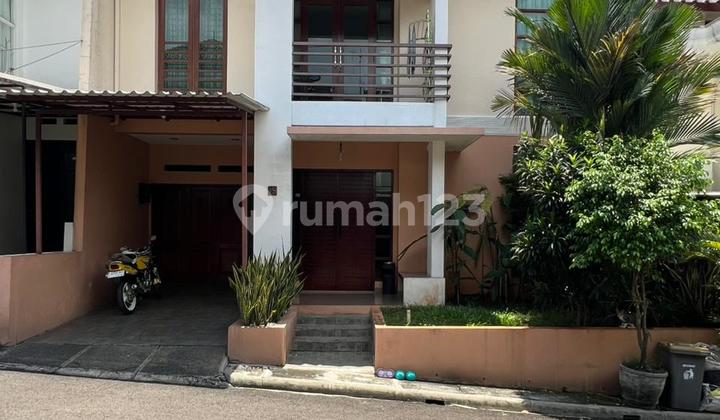 Rumah Minimalist Dalam Townhouse Siap Huni Sangat Terawat Lingkungan Asri Di Veteran Jakarta Selatan Rumah Minimalist Dalam Townhouse Siap Huni Sangat Terawat Lingkungan Asri Di Veteran Jakarta Selatan