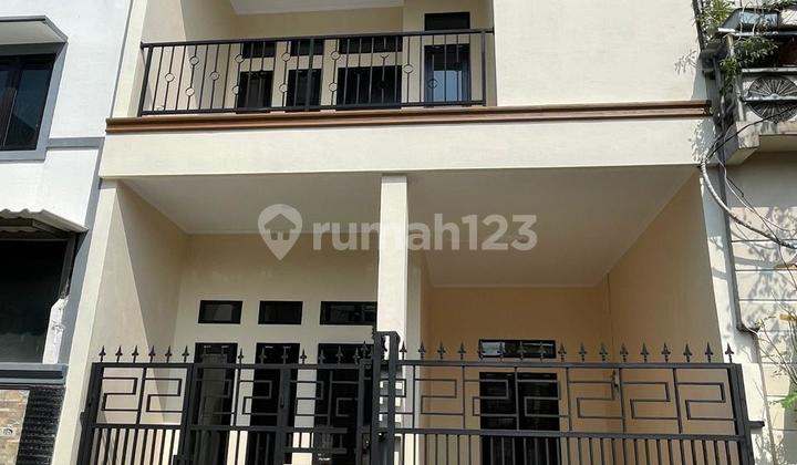 DI JUAL RUMAH BARU DI PORIS INDAH KAMAR TIDUR 3 LUAS 60m2 BANGUNAN 2 LAANTAI DI JUAL RUMAH BARU DI PORIS INDAH KAMAR TIDUR 3 LUAS 60m2 BANGUNAN 2 LAANTAI