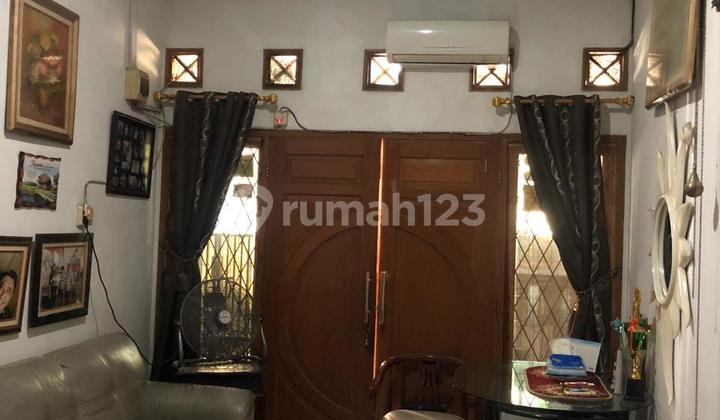 Murah! Jual B U, Rumah 5 Kamar Jalan 2 Mobil Di Rawamangun