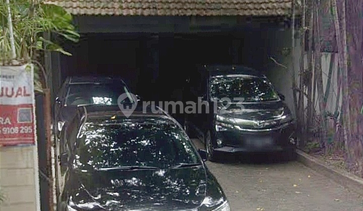 Rumah Siap Huni Dengan 6 Kamar Di Kel. Kayu Putih  2