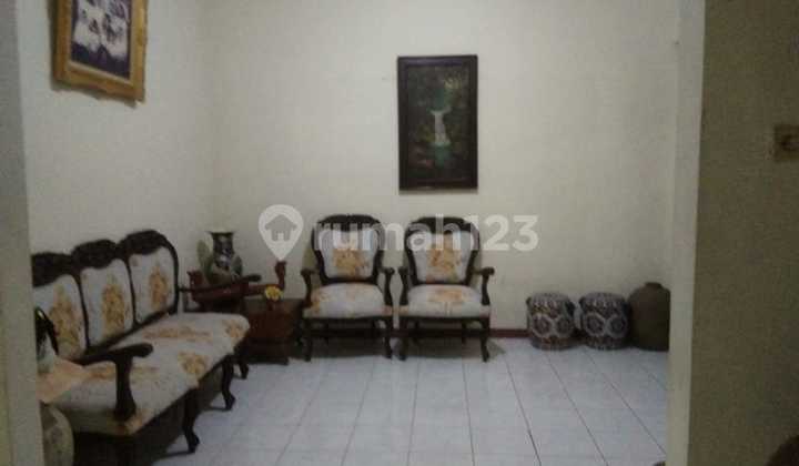 HOUSE FOR SALE, SUITABLE FOR RENTAL IN RAWAMANGUN EAST JAKARTA 2