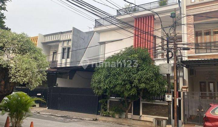 Dijual rumah rapi 2½ lantai di Sunter Paradise Jakarta Utara 1