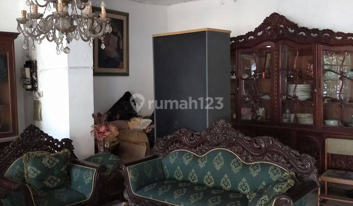 Dijual rumah bangunan Belanda di Senen Jakarta pusat  2