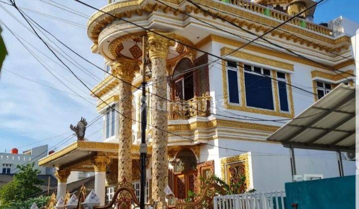 Dijual rumah Istana di Kampung Ambon Jakarta Timur  1