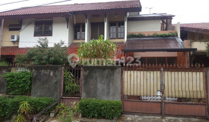 Turun Harga !! Rumah 2 Lantai Tidak Banjir Dekat Pasar Rawamangun