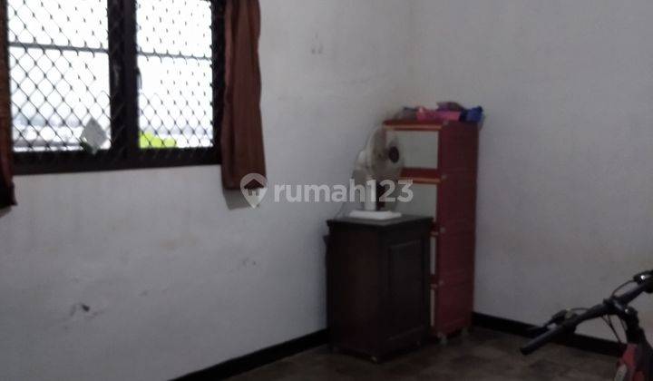 Rumah tua dekat pasar Ampera Kampung Ambon Jakarta Timur  2