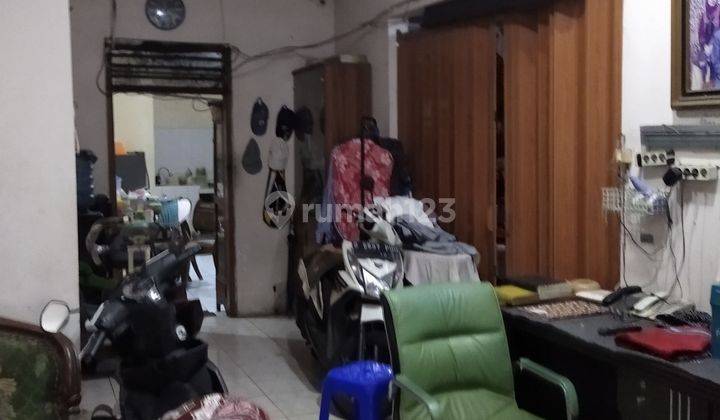 Dijual rumah tua dengan pavilion di Rawasari Jakarta pusat  2