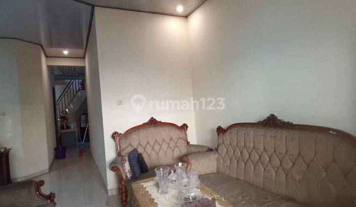 Rumah murah di belakang terminal Rawamangun Jakarta Timur  2