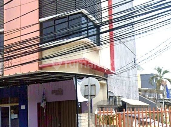 Turun Harga! Ruko Hook Dekat Mall di Kelapa Gading
