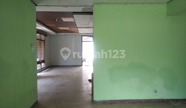 Rumah Tua Hitung Tanah Tidak Banjir Di Kayu Putih 2