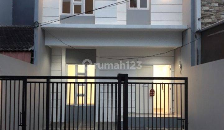 Rumah Minimalist 3 Lantai Siap Huni Di Kelapa Gading  1