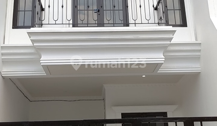 New Brand New 3 Bedroom House in Cipinang 2