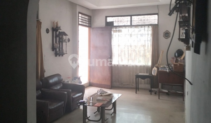 Murah! Rumah Tua Di Komplek Yang Tenang Dan Nyaman Rawamangun